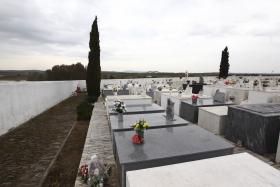 NÚMERO DE EMIGRANTES QUE QUEREM SER SEPULTADOS EM PORTUGAL DIMINUI — ESTUDOS