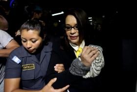 EUA VÃO PEDIR EXTRADIÇÃO DE EX-VICE-PRESIDENTE DA GUATEMALA ACUSADA DE TRÁFICO DE DROGA