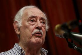 HOMENAGEM AO ATOR RUY DE CARVALHO NOS 90 ANOS DE VIDA E 75 DE CARREIRA