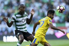 FC PORTO-SPORTING: ‘DRAGÕES’ ATACAM LIDERANÇA, NA ÚLTIMA ‘CARTADA’ DOS ‘LEÕES’
