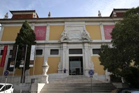 PARLAMENTO RECOMENDA ENTRADA GRATUITA NOS MUSEUS PARA MENORES DE 30 AO FIM DE SEMANA
