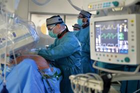 MAIS DE 2.000 DOENTES AGUARDAM POR UM TRANSPLANTE RENAL