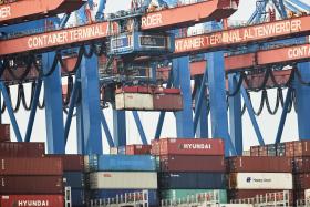 SALDO COMERCIAL COM PAÍSES LUSÓFONOS CAIU 40% PARA 686 MILHÕES DE EUROS EM 2016 – INE