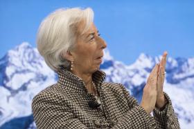 GRÉCIA: LAGARDE DEFENDE DIAGNÓSTICO DO FMI CONTESTADO POR BRUXELAS E ATENAS