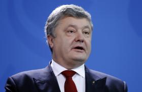 TRUMP PROMETE A PRESIDENTE POROSHENKO QUE IRÁ TRABALHAR PARA CONSEGUIR PAZ NA UCRÂNIA