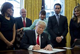 ESCOLHA DE TRUMP PARA EMBAIXADOR UE PREVÊ MUDANÇA SÍSMICA NA RELAÇÃO TRANSATLÂNTICA