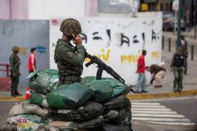 NOVE MILITARES ACUSADOS DE PLANEAR GOLPE CONTRA PRESIDENTE DA VENEZUELA