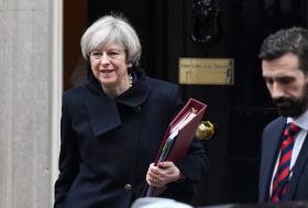 BREXIT: PM THERESA MAY APRESENTA HOJE “LIVRO BRANCO”