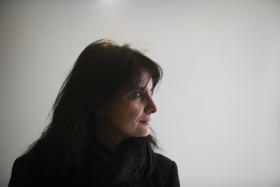 “EM PORTUGAL AINDA PODEMOS TRABALHAR COM TOTAL LIBERDADE ARTÍSTICA” – TERESA VILLAVERDE