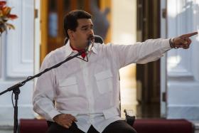 NICOLÁS MADURO QUER CANAL NORTE-AMERICANO CNN “FORA DA VENEZUELA”