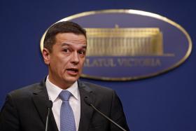 PM ROMENO GARANTE QUE O SEU GOVERNO NÃO SE VAI DEMITIR DEVIDO AOS PROTESTOS