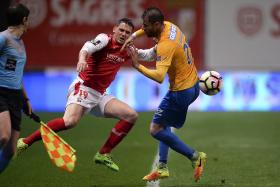 SPORTING DE BRAGA FALHA SUBIDA AO TERCEIRO POSTO, COM EMPATE COM ESTORIL-PRAIA