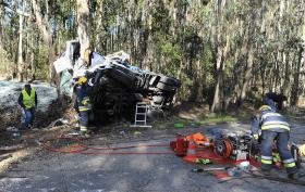 TRÂNSITO REABERTO NO IC2 APÓS REMOÇÃO DE DESTROÇOS DE DESPISTE EM RIO MAIOR