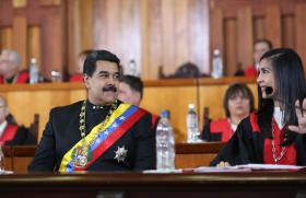 MADURO ANUNCIA PLANO PARA GANHAR A “GUERRA DO PÃO” NA VENEZUELA