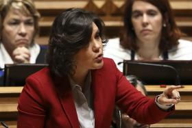 CGD: CRISTAS PERGUNTA A COSTA COMO PODE MANTER CONFIANÇA EM CENTENO