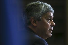 DOMINGUES NÃO SE INCLUÍA NO GRUPO QUE NÃO QUERIA ENTREGAR DECLARAÇÃO – MINISTRO DAS FINANÇAS