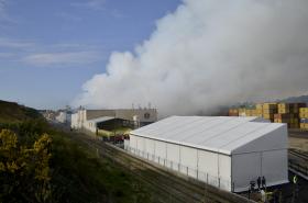 DGS ACONSELHA HABITANTES DA PENÍNSULA DE SETÚBAL A PROTEGEREM-SE DO DIÓXIDO DE ENXOFRE NO AR