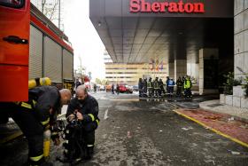 INCÊNDIO EM HOTEL DE LISBOA FOI EXTINTO, TRÊS VÍTIMAS ENVIADAS PARA O HOSPITAL