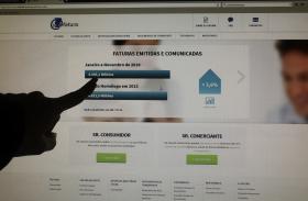 DESPESAS FORA DO E-FATURA FICAM DISPONÍVEIS NO PORTAL DAS FINANÇAS ATÉ 3.ª FEIRA