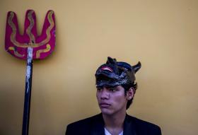 POETAS DE 50 PAÍSES CONDENAM A DISCRIMINAÇÃO CONTRA EMIGRANTES E MUÇULMANOS