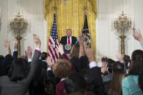 TRUMP JUSTIFICA COMENTÁRIO SOBRE SUÉCIA COM O QUE VIU NA TELEVISÃO FOX NEWS