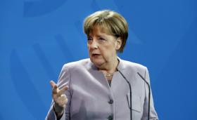 NATO É IMPORTANTE PARA EUROPA E PARA ESTADOS UNIDOS – ANGELA MERKEL