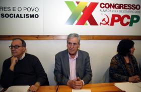 JERÓNIMO DIZ QUE GOVERNO MAIORITÁRIO DO PS NUNCA ADOTARIA MEDIDAS E AVANÇOS CONQUISTADOS