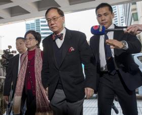 EX-LÍDER DE HONG KONG DONALD TSANG CONDENADO A 20 MESES DE PRISÃO