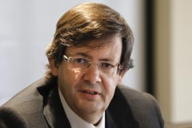 DÍVIDA NACIONAL PÕE “BASTANTES DÚVIDAS” À RECUPERAÇÃO ECONÓMICA – PEDRO SOARES DOS SANTOS