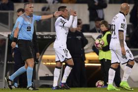 VITÓRIA DE GUIMARÃES VENCE MOREIRENSE E SOBE PROVISORIAMENTE A QUARTO