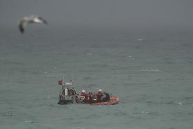 DETONAÇÃO DE BOMBA NO MAR DA NAZARÉ CONCLUÍDA EM SEGURANÇA