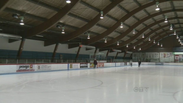 QUEBEC INVESTE 57 MILHÕES DE DÓLARES EM ARENAS E CLUBES DE CURLING