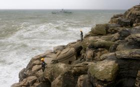 MAIS DE 90 PESCADORES MORRERAM EM ACIDENTES EM FALÉSIAS NOS ÚLTIMOS 20 ANOS