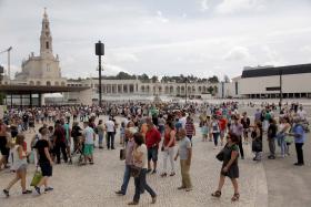 OPERADORES TURÍSTICOS QUEREM SABER COMO FÁTIMA SE VAI ORGANIZAR PARA RECEBER O PAPA FRANCISCO