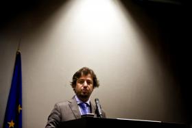 “GERINGONÇA” NÃO É UM BOM MODELO PARA A EUROPA — POIARES MADURO