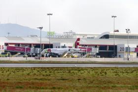 TRABALHADORES DA LIMPEZA DOS AVIÕES PROTESTARAM EM LISBOA CONTRA DISPENSA DE FUNCIONÁRIOS