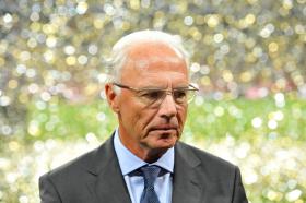 BECKENBAUER INTERROGADO POR AUTORIDADES SUÍÇAS DEVIDO A ESCÂNDALO DE CORRUPÇÃO