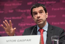 GASPAR E MARIA LUÍS ALBUQUERQUE CHAMADOS AO PARLAMENTO COM URGÊNCIA POR CAUSA DE TRANSFERÊNCIAS PARA “OFFSHORES”