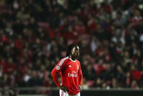 RIO AVE MULTADO POR CÂNTICOS RACISTAS CONTRA RENATO SANCHES