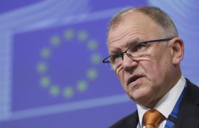 COMISSÁRIO EUROPEU VAI AO BRASIL DISCUTIR AS CONSEQUÊNCIAS DO ESCÂNDALO DA CARNE