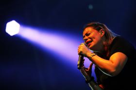 RAPPERS PORTUGUESES VALETE E CAPICUA E BRASILEIROS RAEL E EMICIDA TÊM ÁLBUM CONJUNTO