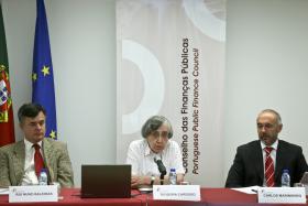 OE2017: CONSELHO DE FINANÇAS PÚBLICAS PROJETA DÉFICE NOS 1,7% SEM AJUDAS À BANCA