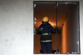 INCÊNDIO ATINGE ARMAZÉM EM ZONA INDUSTRIAL NO CARREGADO