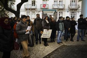 FENPROF AMEAÇA COM GREVE ÀS AVALIAÇÕES SE TUTELA NÃO VINCULAR DOCENTES DO ARTÍSTICO