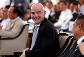 INFANTINO ABRE PORTAS A PORTUGAL PARA POSSÍVEL COORGANIZAÇÃO DO MUNDIAL