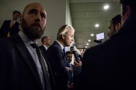 LÍDER DA EXTREMA-DIREITA HOLANDESA DIZ A DEPUTADO DE ORIGEM TURCA PARA “SAIR DO PAÍS”