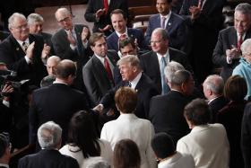 TRUMP DEFENDE VETO A ESTRANGEIROS PARA IMPEDIR QUE EUA SEJAM SANTUÁRIO TERRORISTA