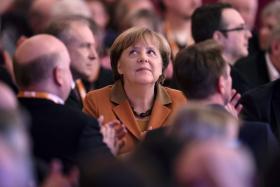 ANGELA MERKEL APELA A ANCARA PARA “MANTER A CABEÇA FRIA”