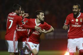 BENFICA CONTINUA NA LIDERANÇA, FC PORTO ‘ESMAGA’ NACIONAL