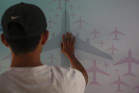 AUSTRÁLIA RECORDA VÍTIMAS DO MH370 DESAPARECIDO HÁ TRÊS ANOS